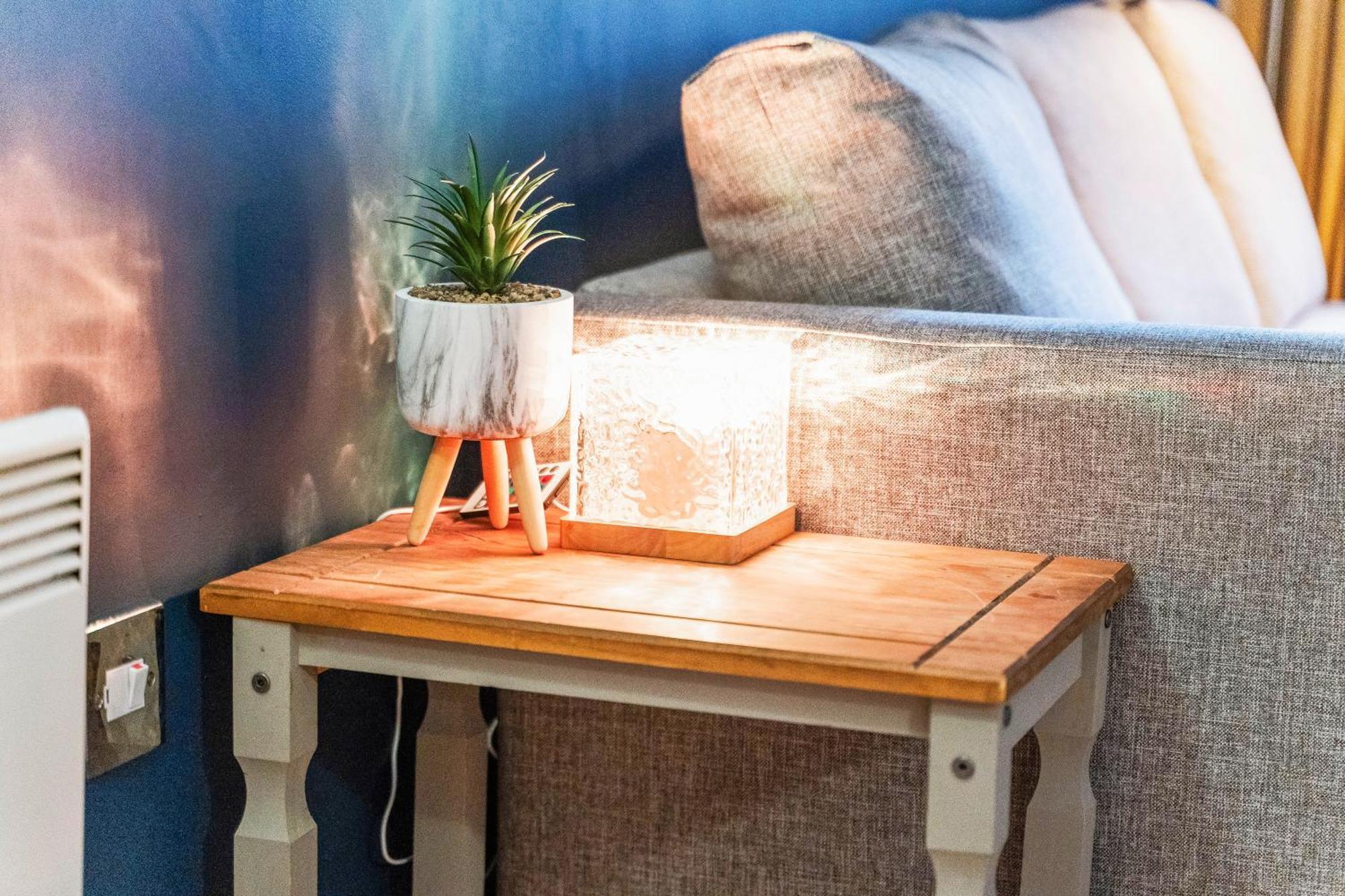 Apartment Centre Sleeps 5, Free Parking, Netflix *