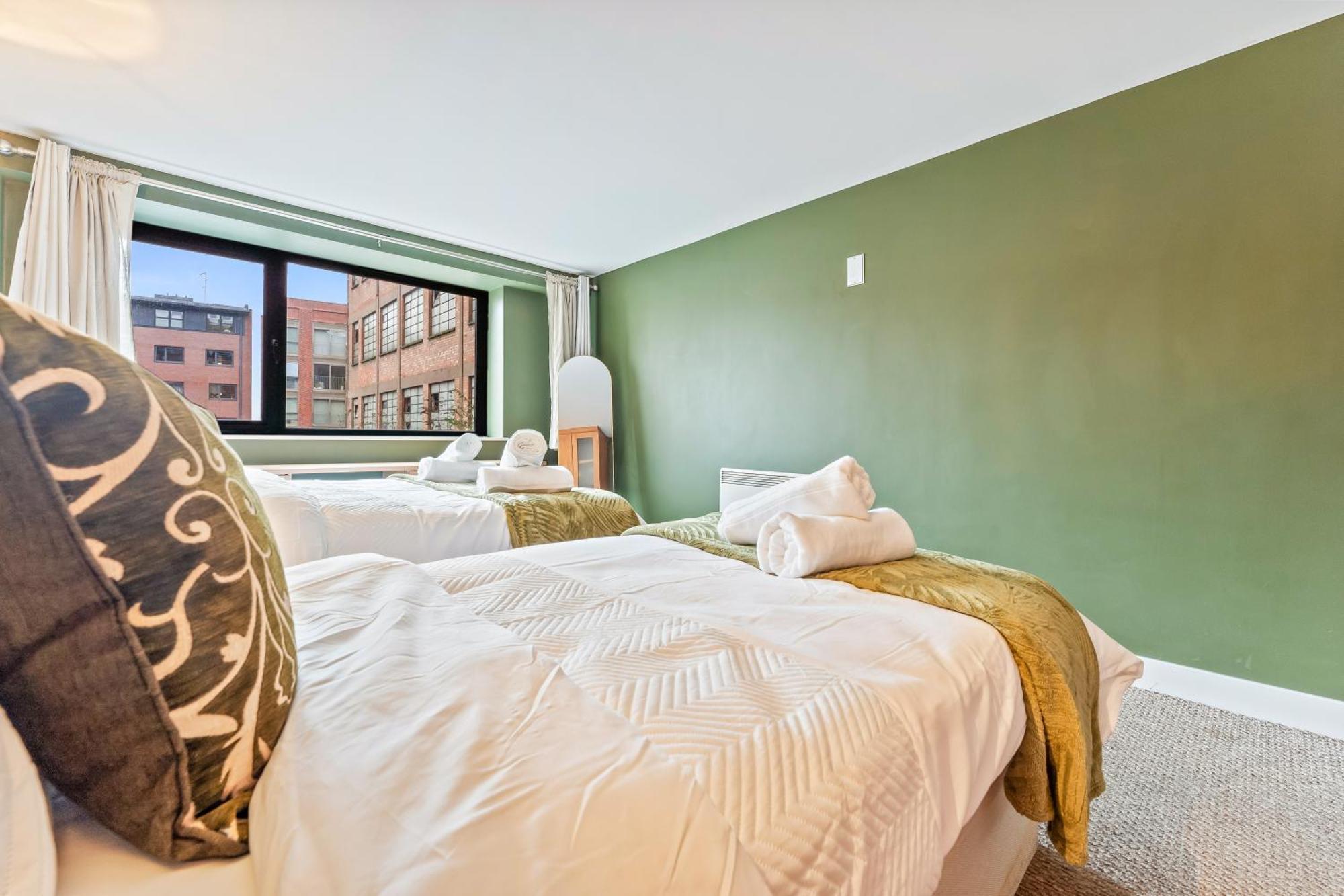 Centre Sleeps 5, Free Parking, Netflix Birmingham