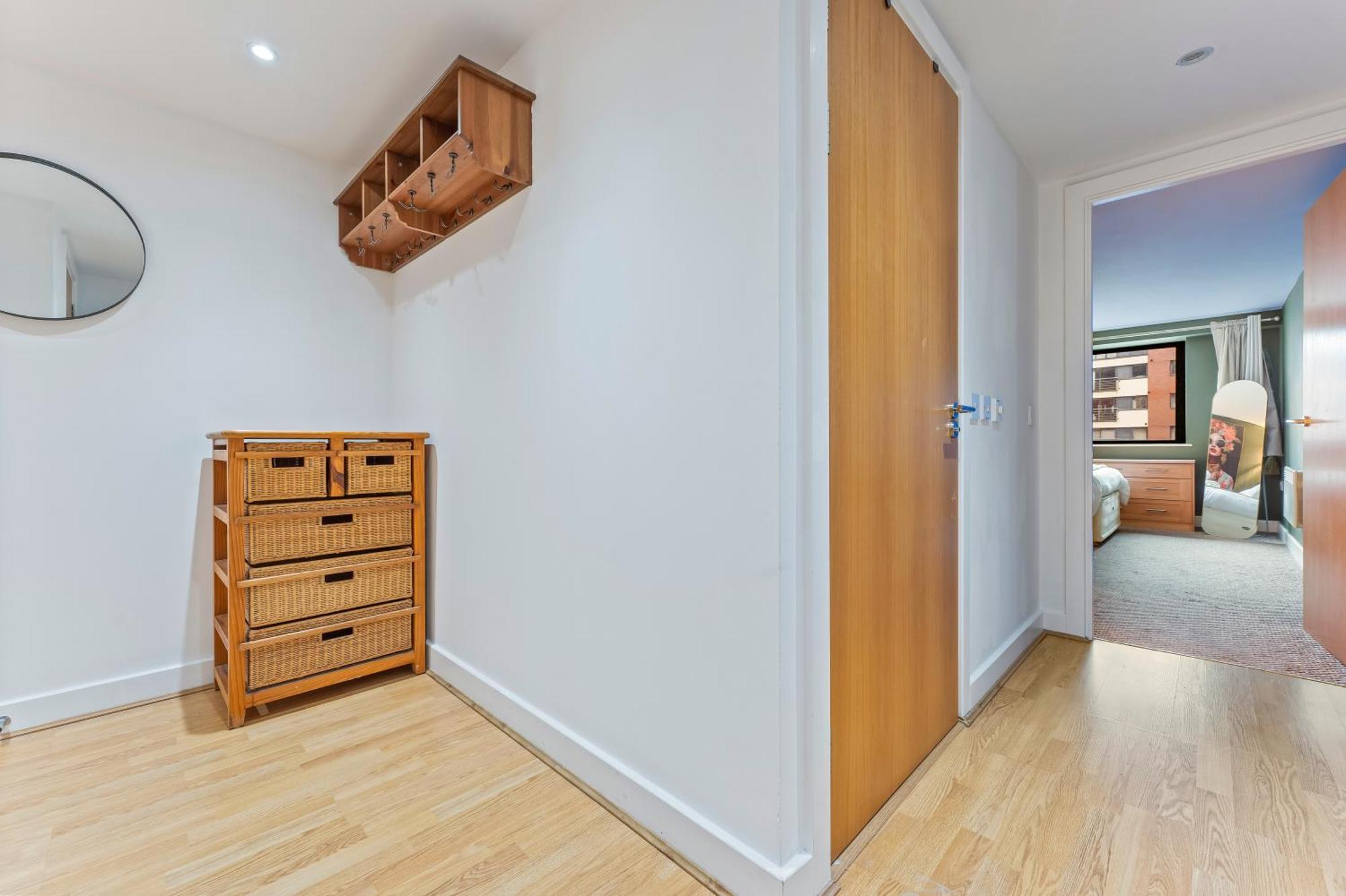Centre Sleeps 5, Free Parking, Netflix Birmingham